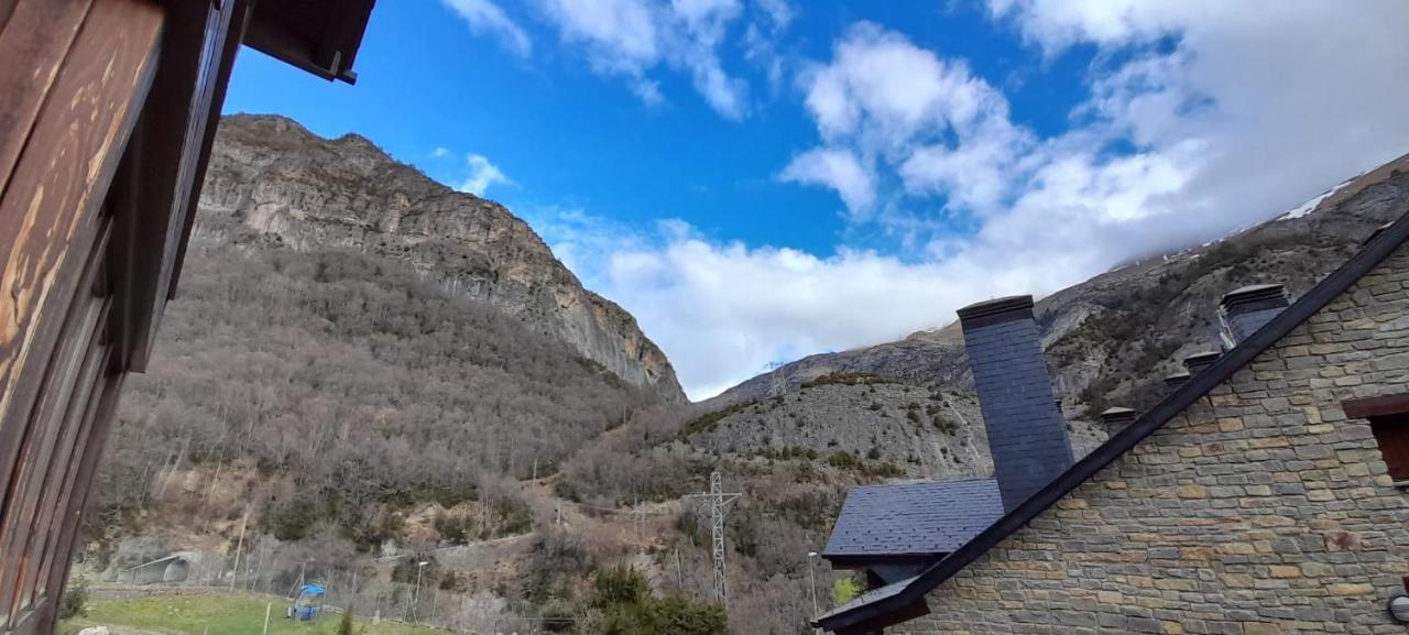 Apartamento Tarmanones Escarrilla Extérieur photo